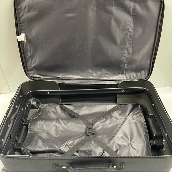 ✈️SOLD NIB 3 PC SPINNER TRAVEL LUGGAGE SET - Picture 6 of 14